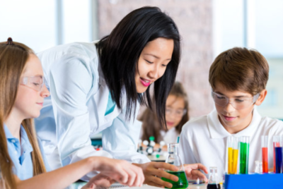 德慧賢達(dá)教育科技 引領(lǐng)教育創(chuàng)新，開發(fā)未來智慧